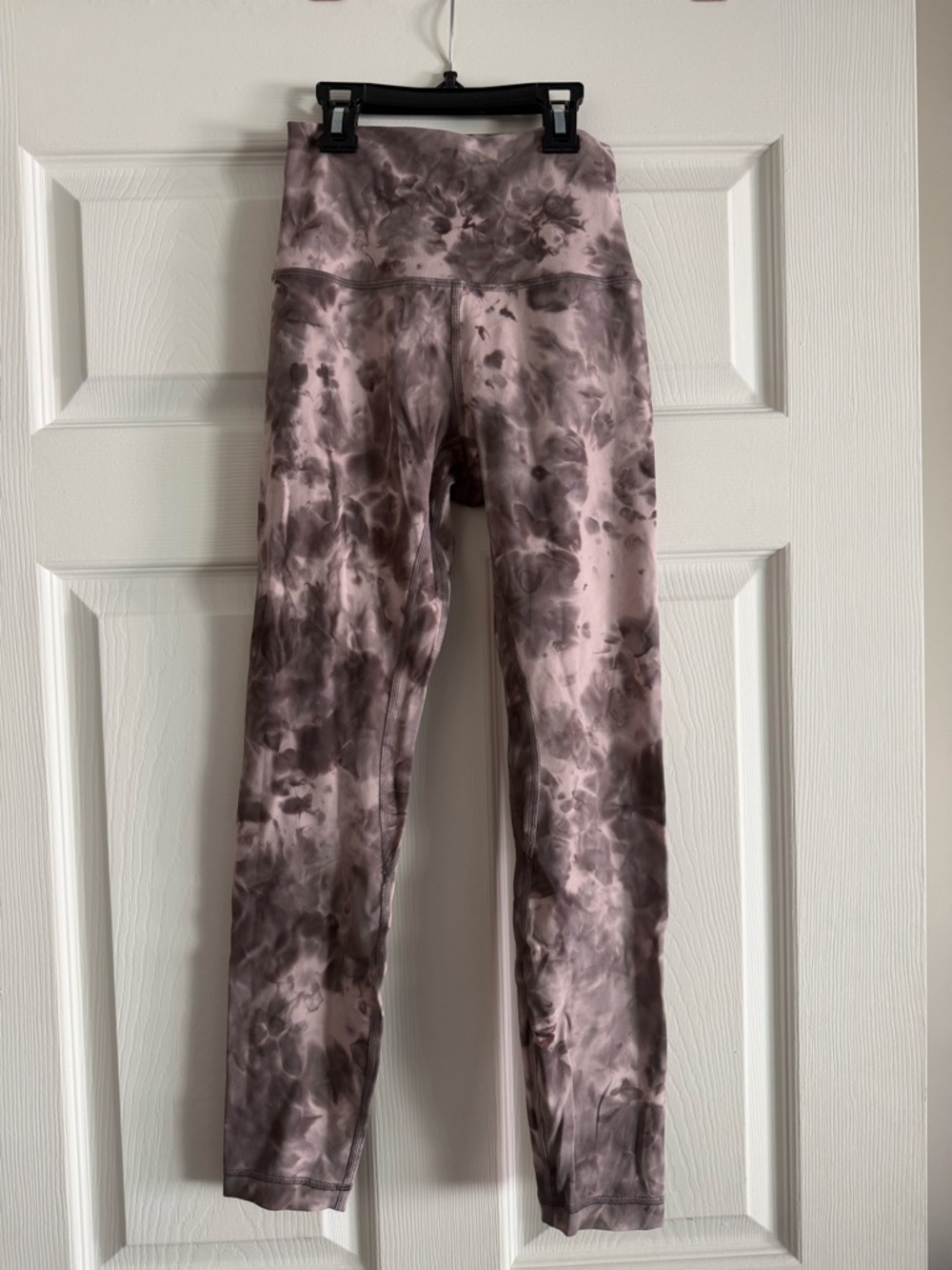 Lululemon aligned pants size 4